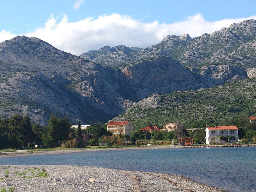 Apartments Zdenka Starigrad Paklenica Buitenkant foto