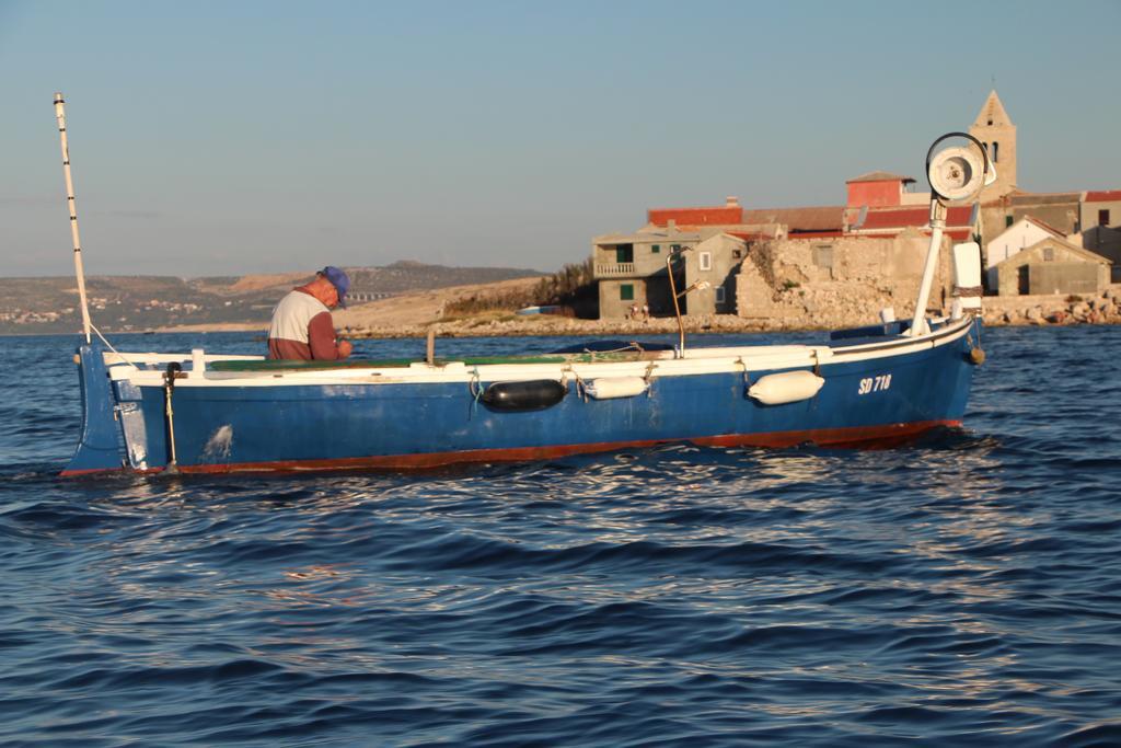 Apartments Zdenka Starigrad Paklenica Buitenkant foto